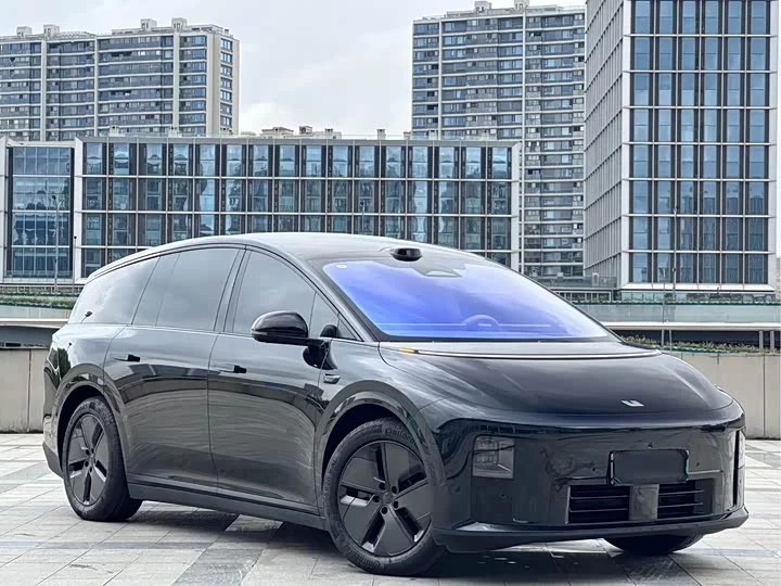 Li Ideal i8