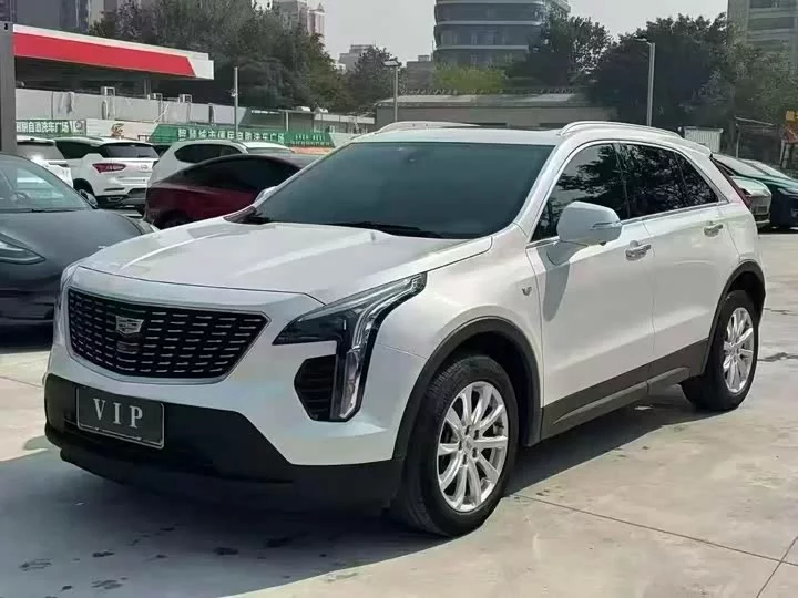 Cadillac XT4