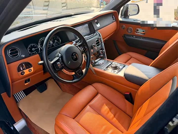 Rolls Royce Cullinan