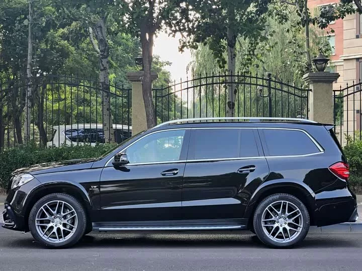 Mercedes-Benz GLS AMG