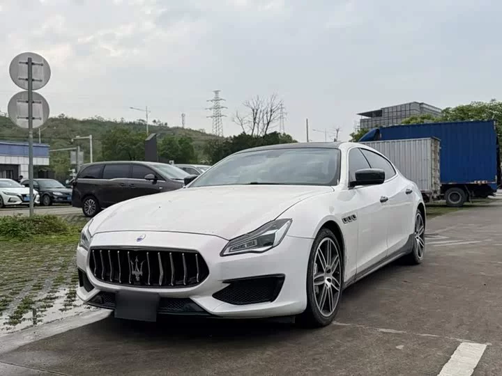 Maserati President