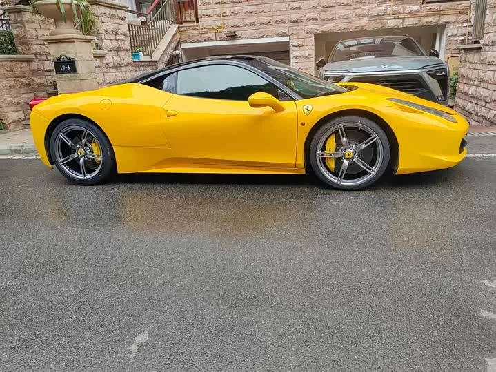 ferrari 458