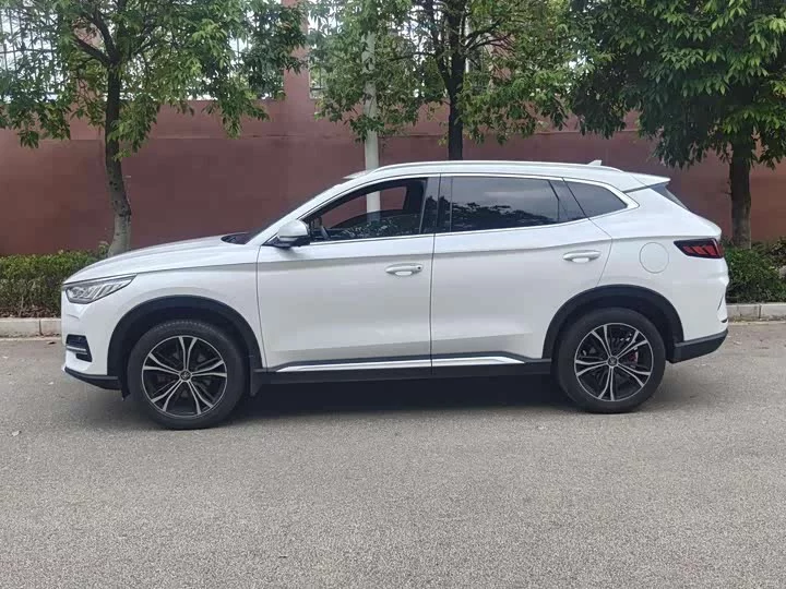 BYD Song PLUS