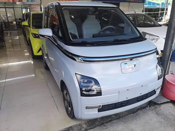 Wuling Air ev clear sky