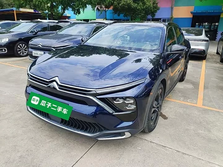 Citroën Versailles C5 X