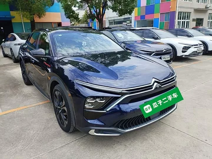 Citroën Versailles C5 X