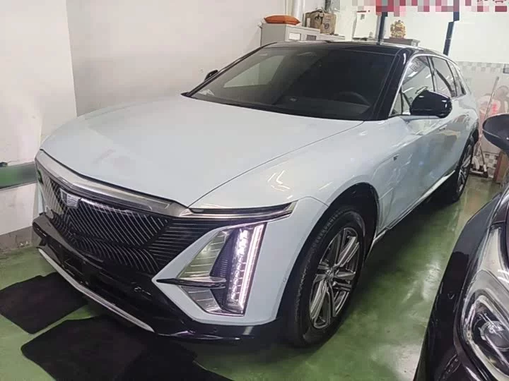 Cadillac IQ Ruige