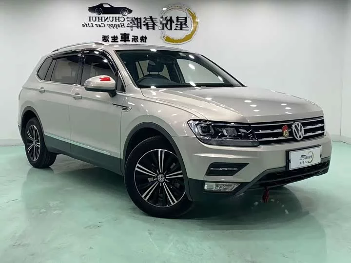 Volkswagen Tiguan L