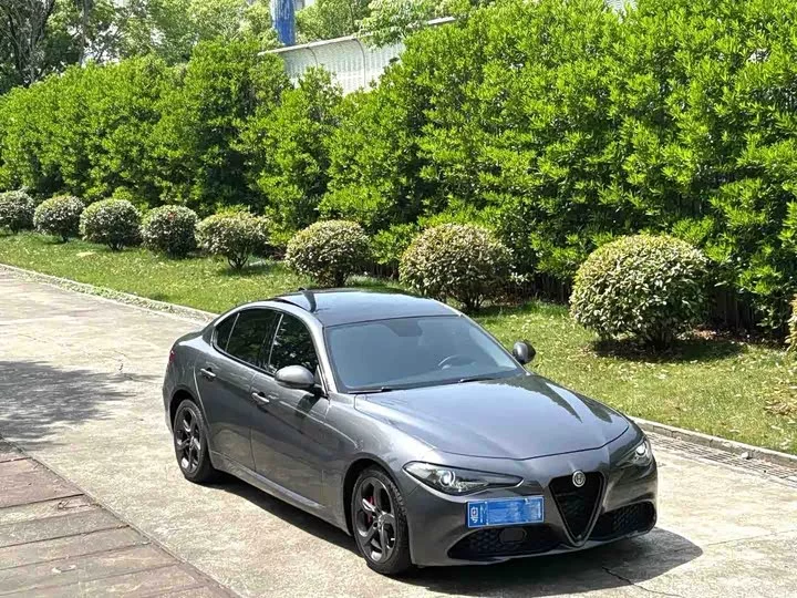 alfa romeo Giulia Juliet