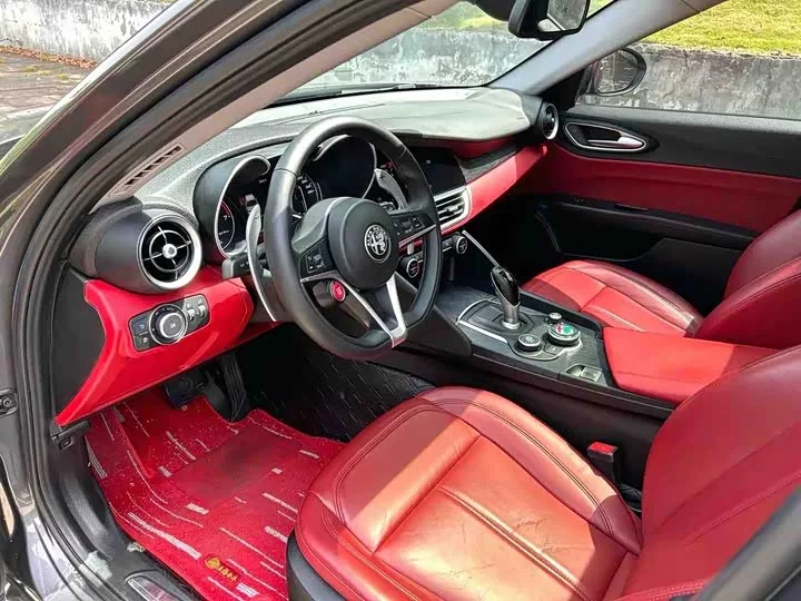 alfa romeo Giulia Juliet
