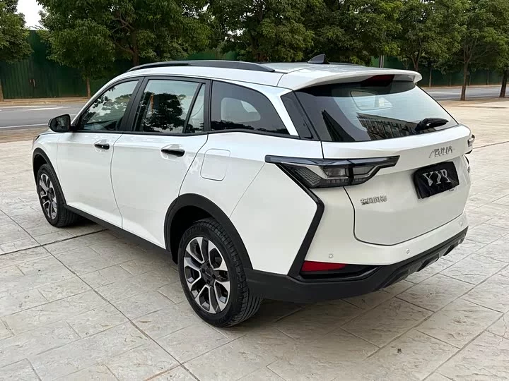 Dongfeng Yixuan GS