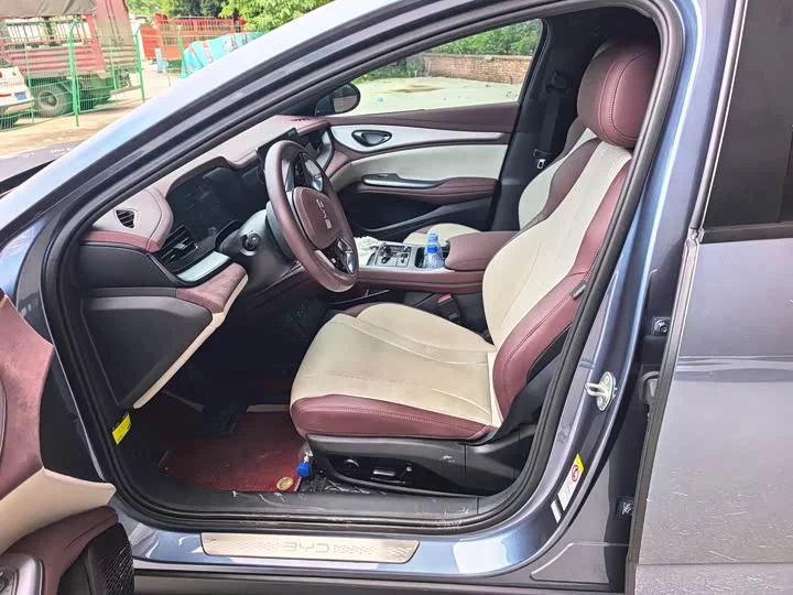 BYD Seal 07 DM-i