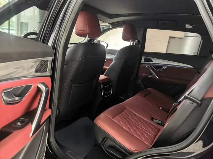 Jetour X70 PLUS