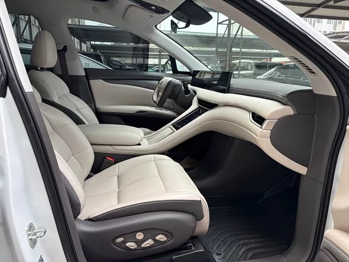 Zhiji LS6