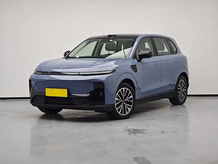Leapmotor B10