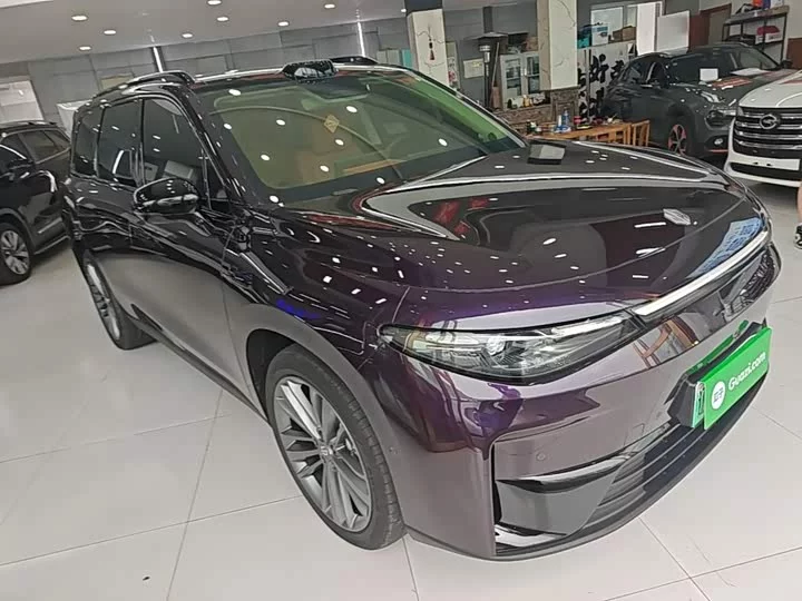 Leapmotor C16
