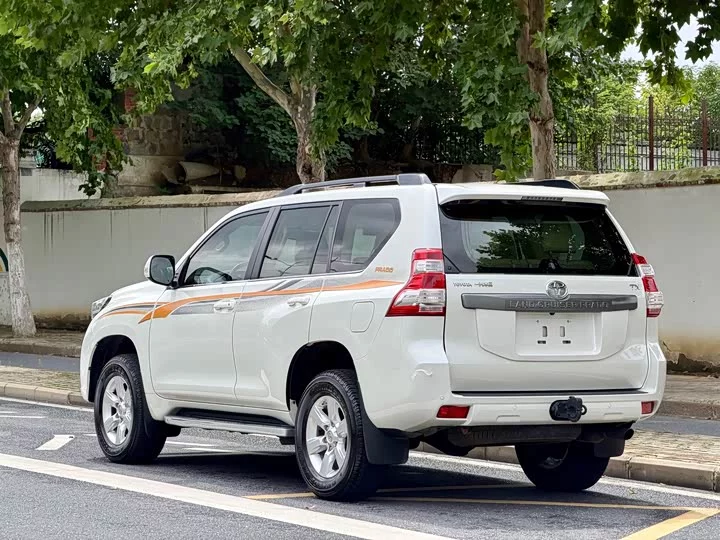 Toyota prado