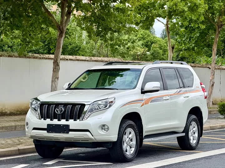 Toyota prado