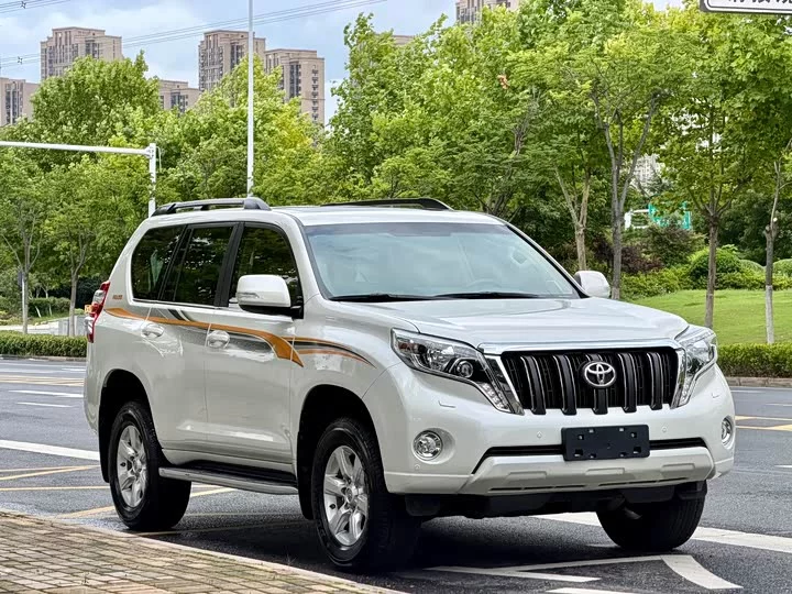 Toyota prado
