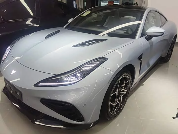 NETA Nezha GT