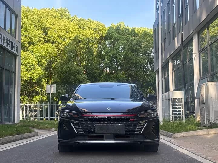Dongfeng Yixuan MAX