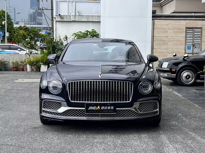 Bentley galloping