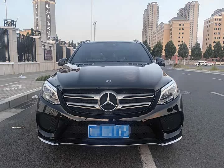 Mercedes-Benz GLE (Imported)