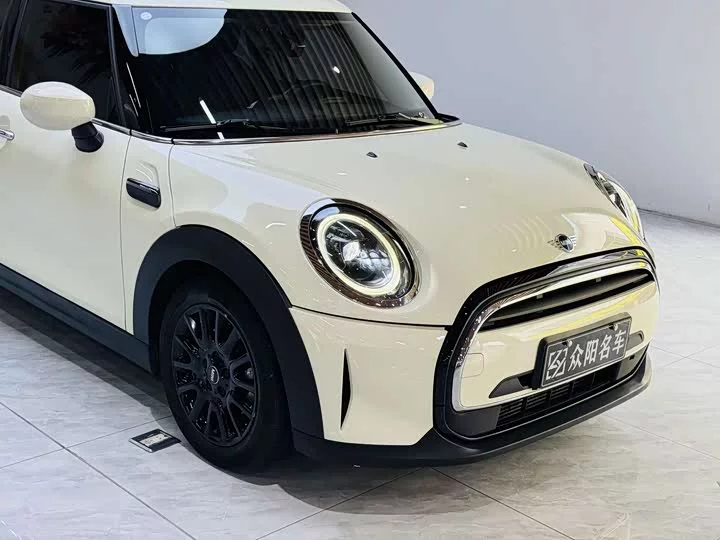 MINI 