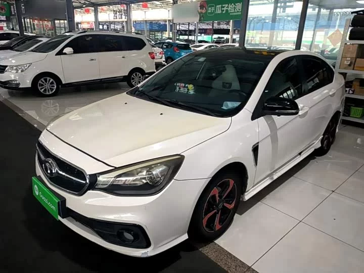 SOUEAST V5 Lingzhi