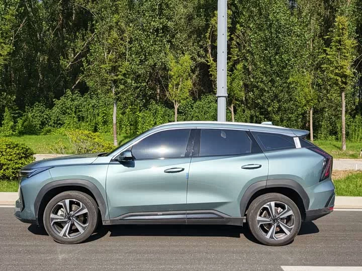 Geely Boyue L