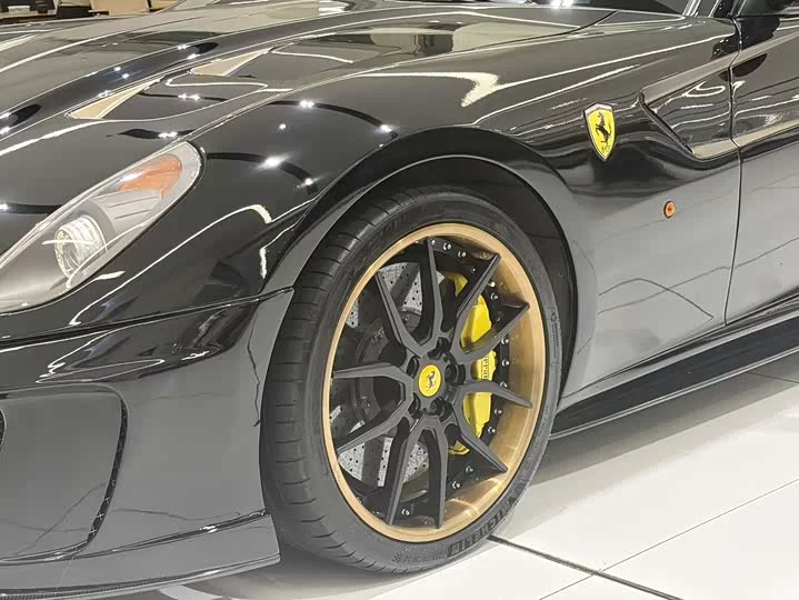 ferrari 599