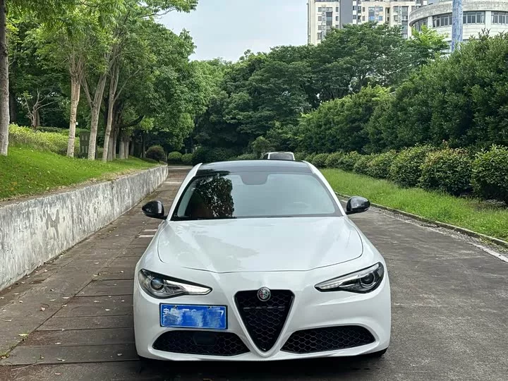 alfa romeo Giulia Juliet