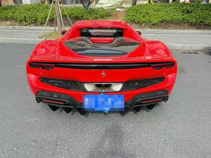 ferrari 296