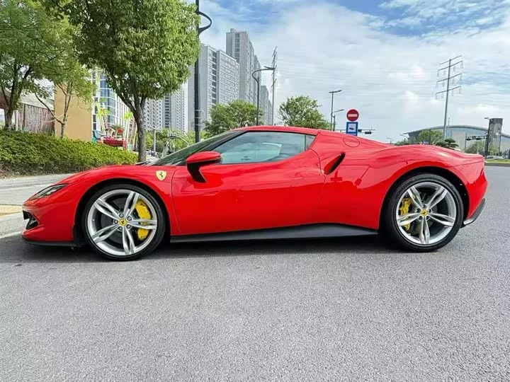 ferrari 296