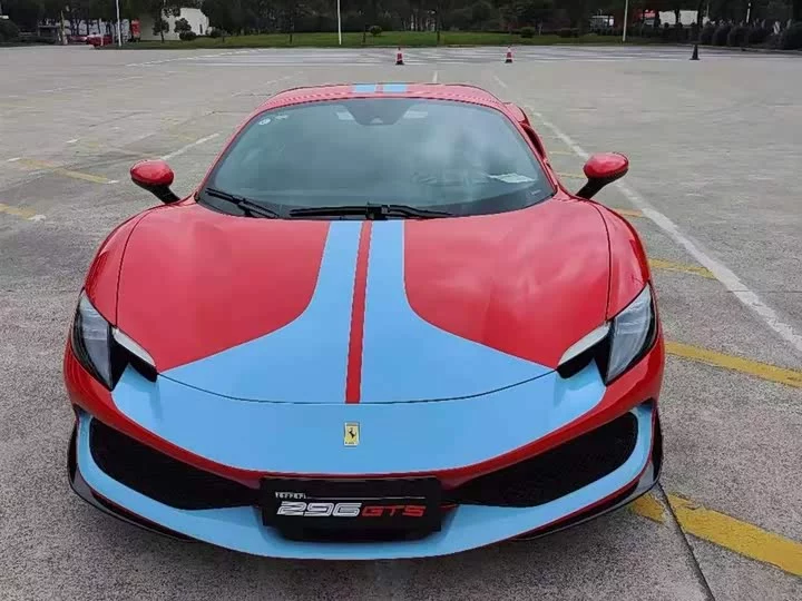 ferrari 296