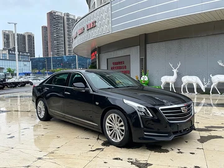 Cadillac CT6 PLUG-IN