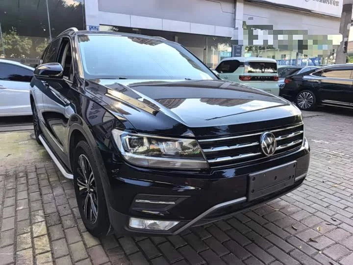 Volkswagen Tiguan L