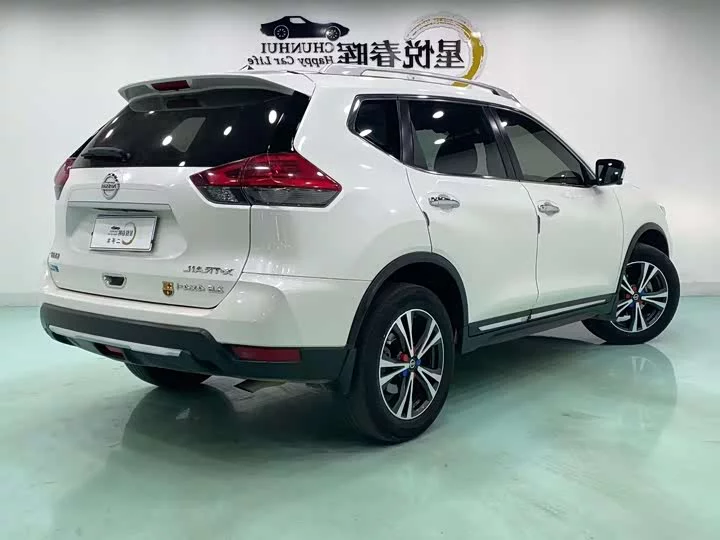 Nissan Qijun