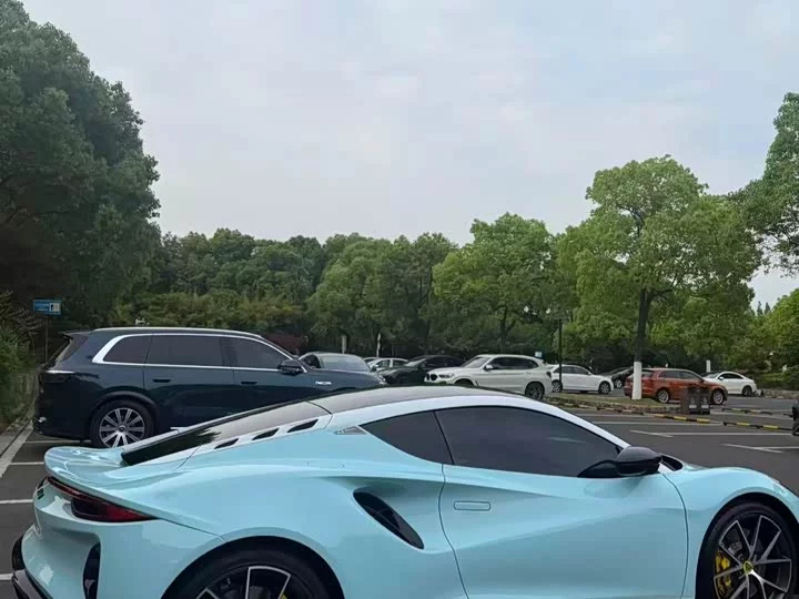 Lotus EMIRA