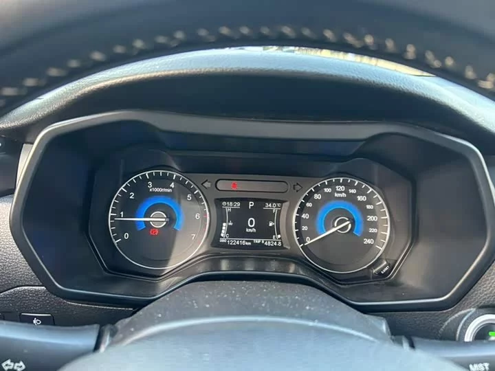 Dongfeng Fengon 580