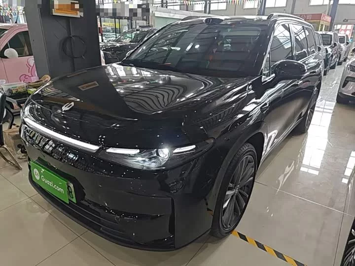 Leapmotor C16