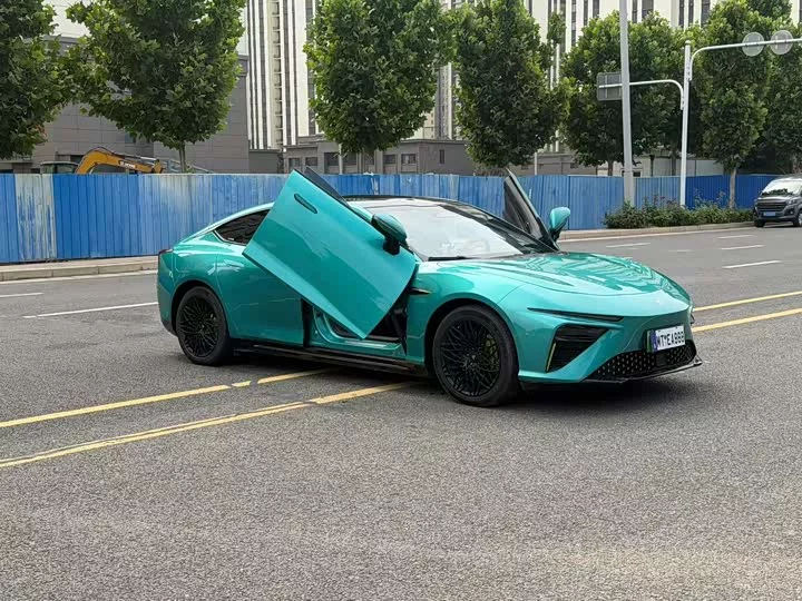 NETA Nezha S