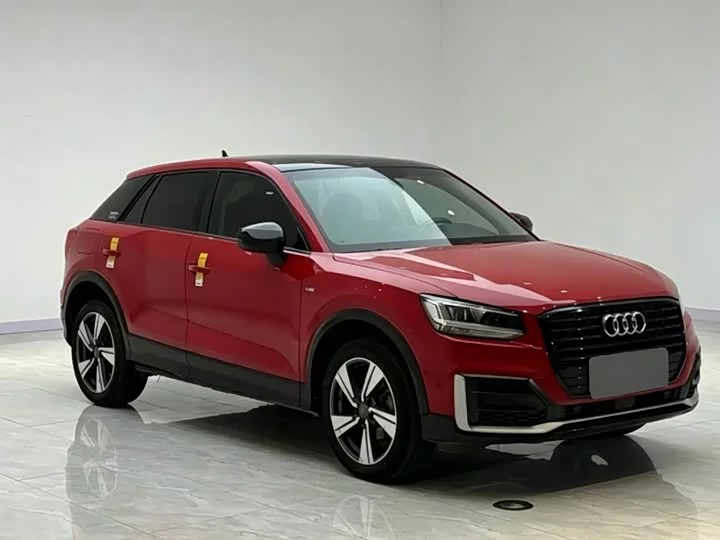 Audi Q2L