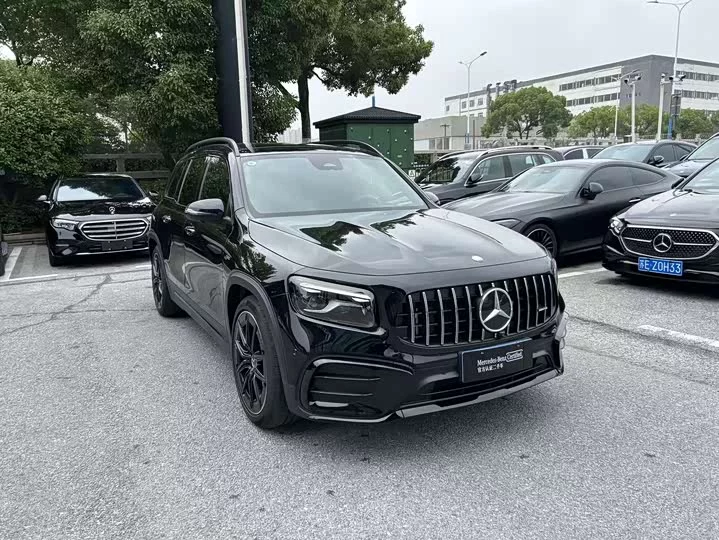Mercedes-Benz GLB AMG