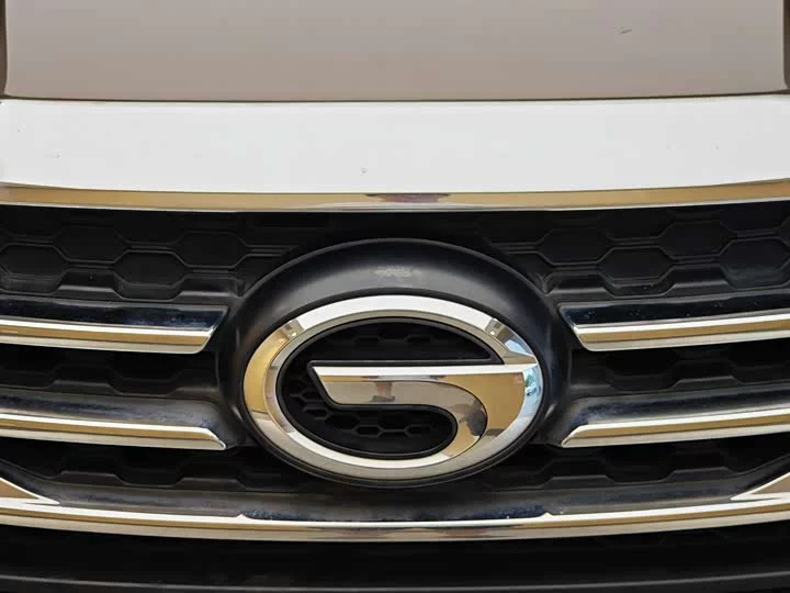 GAC Trumpchi GS4