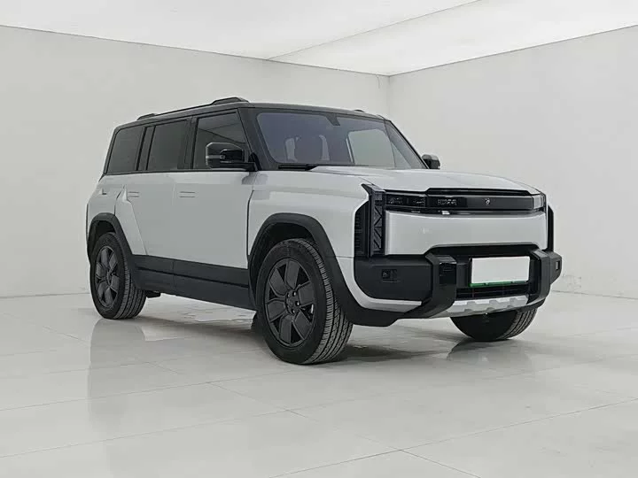 iCAR 03T