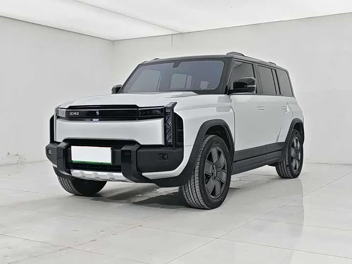 iCAR 03T