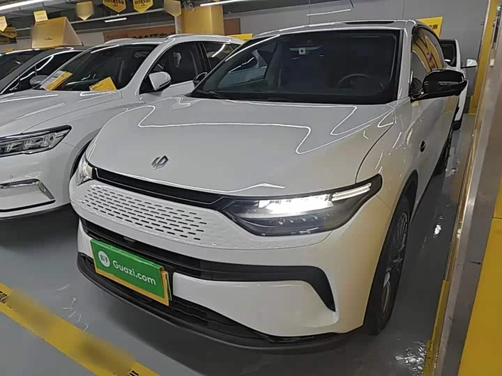 Leapmotor Zero running C11