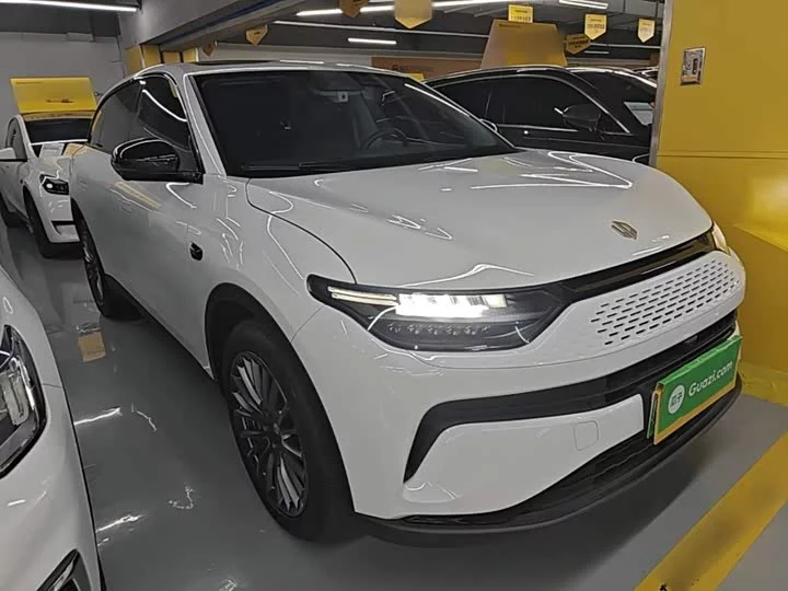 Leapmotor Zero running C11