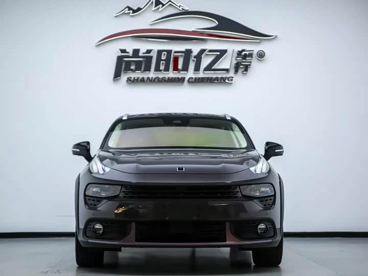 Lynk & Co 02